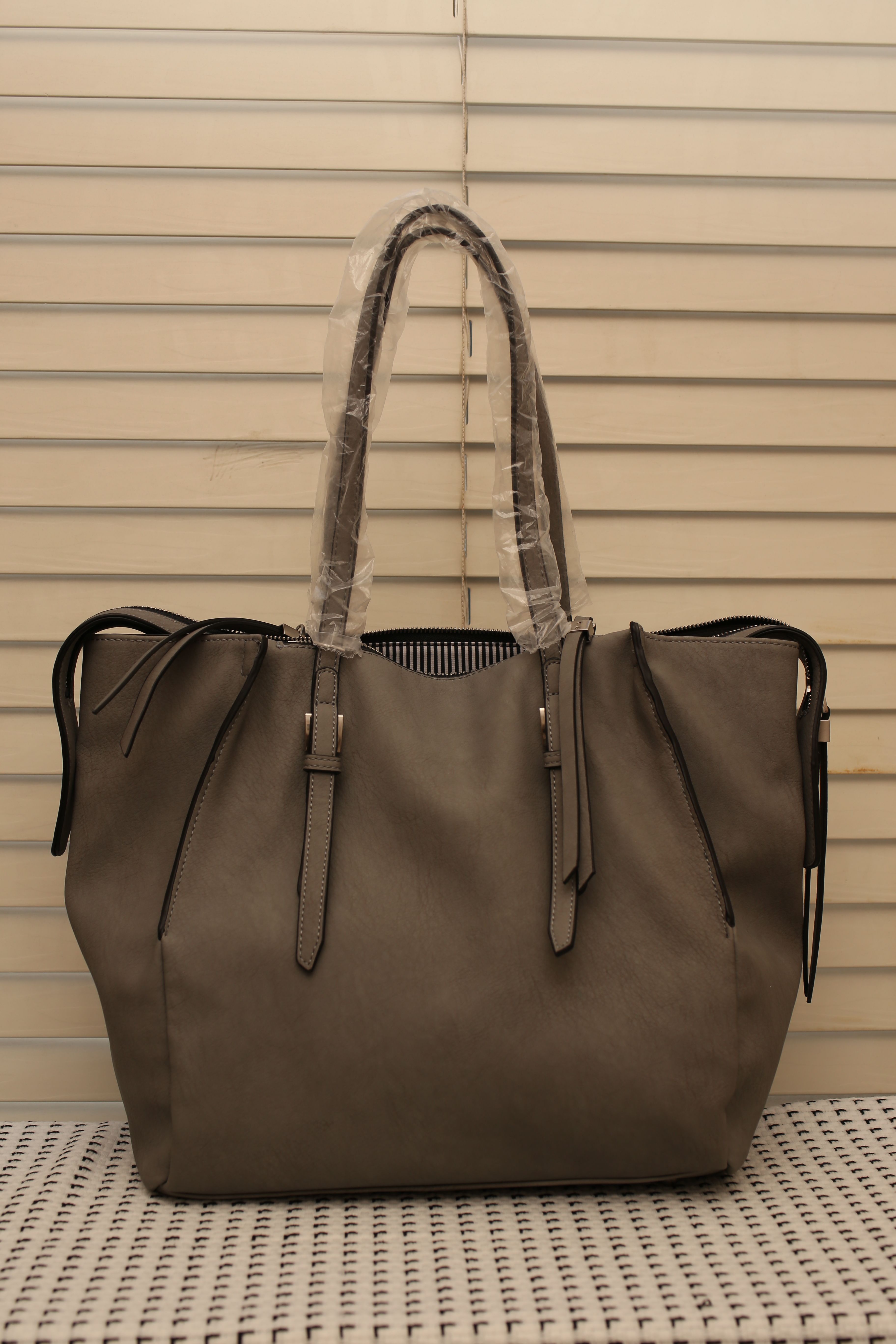 Gray Urban Expressions Leather Bag