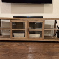 70” TV Stand – Farmhouse / Industrial Style – Excellent Condition