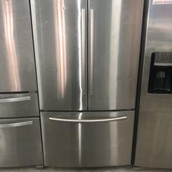 Stainless French Door Refrigerator With Ice Maker 