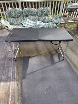 Lifetime Folding Table Black