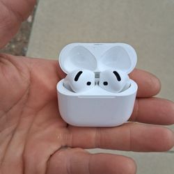 Brand New Airpod 4s Noise Canceling Latest GEN