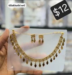 Necklace Set