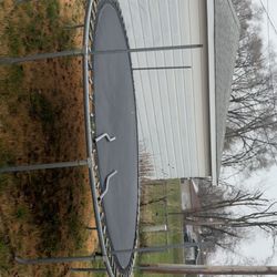 Trampoline