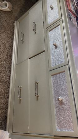 6 Piece King bed set