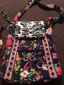 Vera Bradley Purse And Wristlet