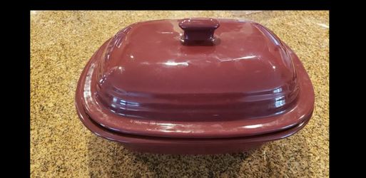 Cranberry Colored Pampered Chef Deep Covered Baker Dutch Oven