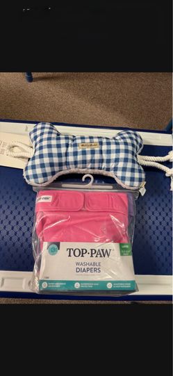 TOP PAW WASHABLE DOG DIAPERS + PULL TOY. NOT USED