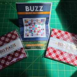 Buzz Quilt Pattern And 2 Charm Packs (Quilting)