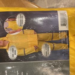 Brand New  !!!! 3 Pc Yellow Polyester Rain Suit…