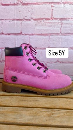 Susan G. Komen x Wmns 6 Inch Premium Boot 'Breast Cancer Awareness'