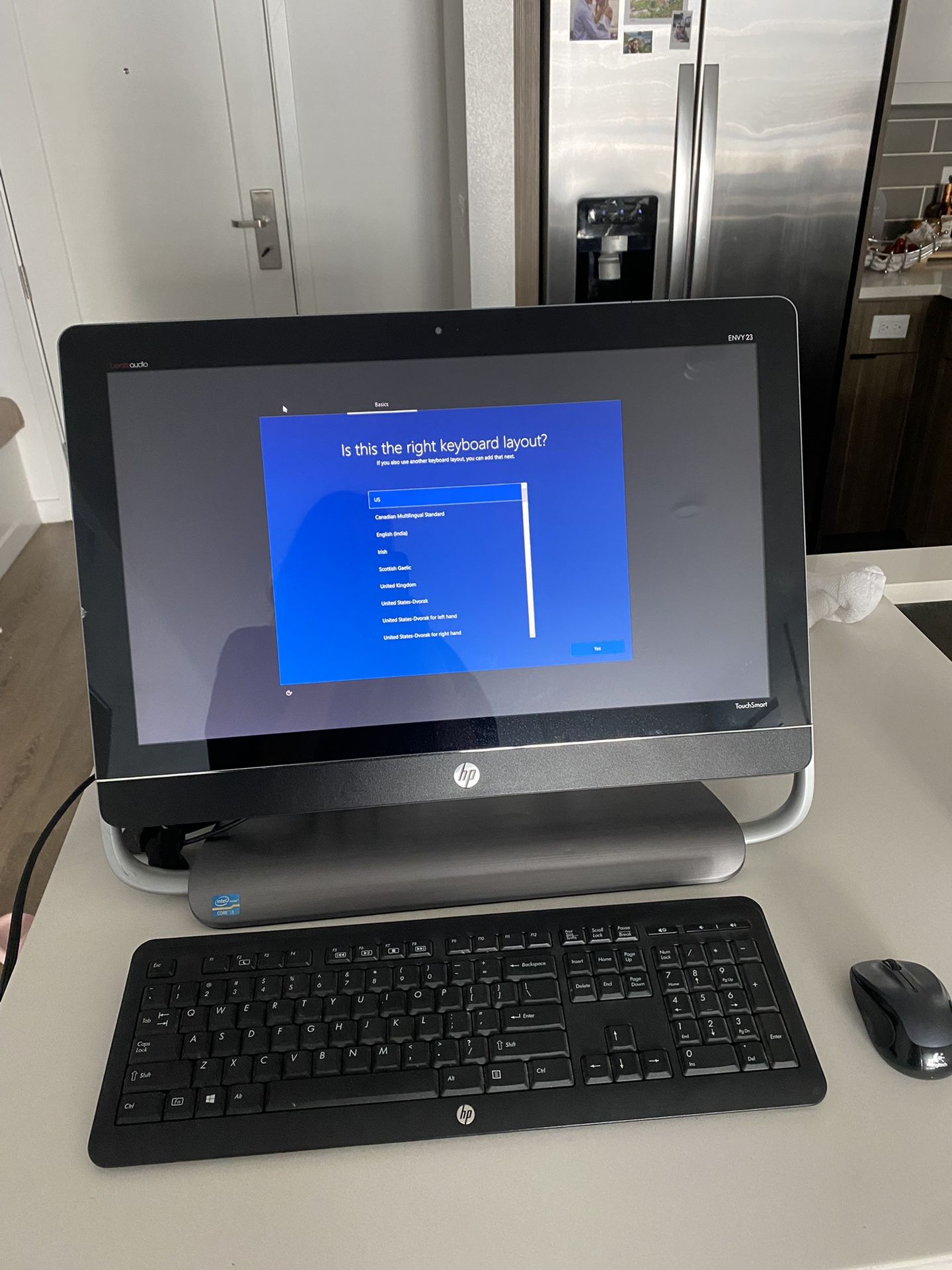 Touchscreen Computer With Bluetooth Keyboard And Mouse