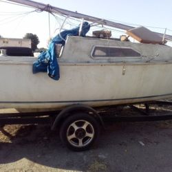 Sail Boat With Trailer 225$