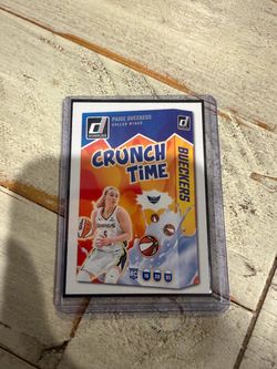 Paige Bueckers 2025 Donruss “Crunch Time” Rookie Card