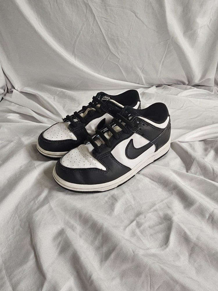 Kids Nike Low Dunk Pandas 13C