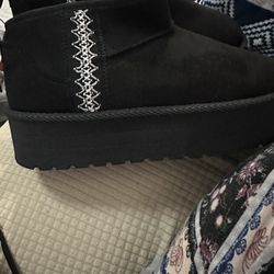 Boots Brand New Never Worn 