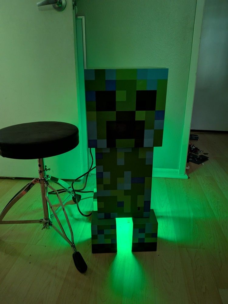 Minecraft Creeper Mini fridge