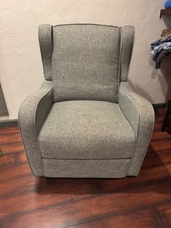 Nursing Chair/Recliner