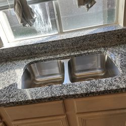 Granite Countertops 