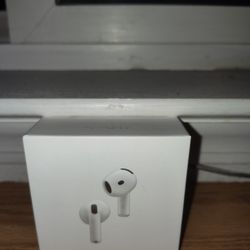 Apple AirPods Generation 4 ANC (USB-C)