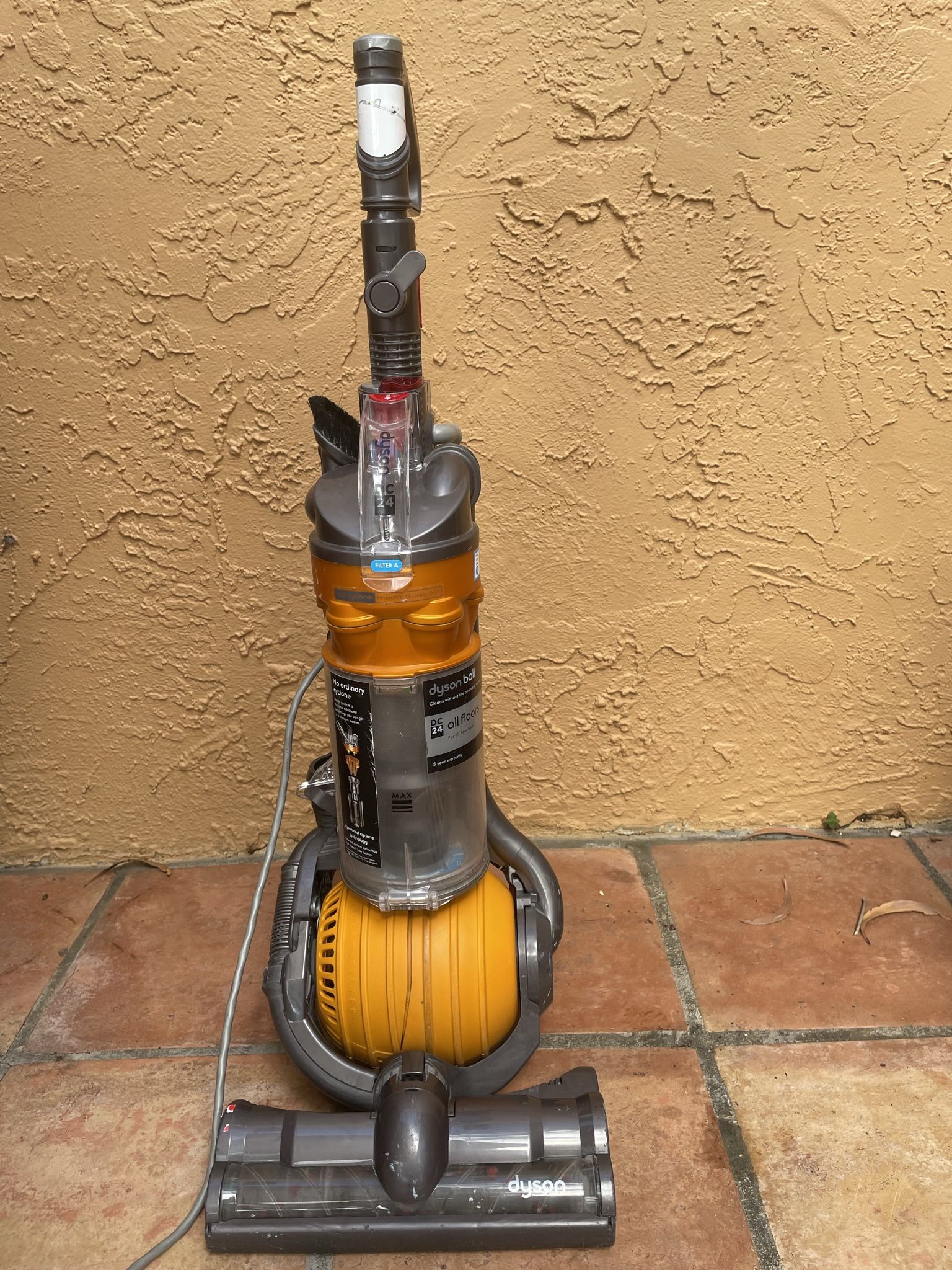 Dyson Vacuum Cleaner