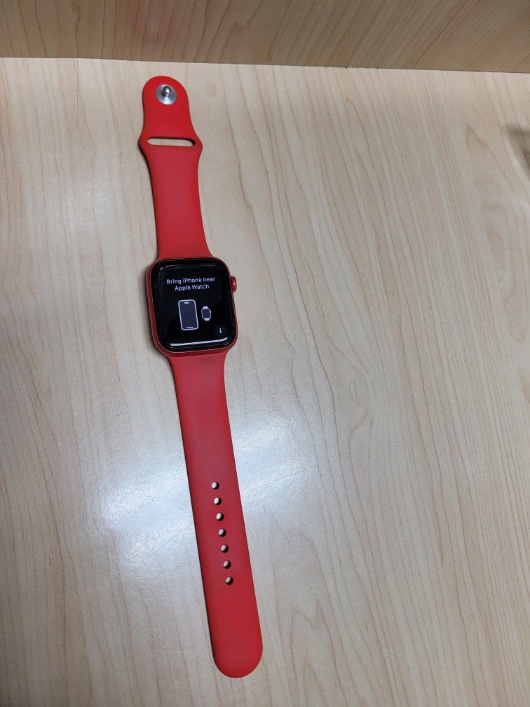 Apple Watch Series 6 Red 44MM. Store Pick Up Only. Firm Price. Visitenos En Brookhaven.