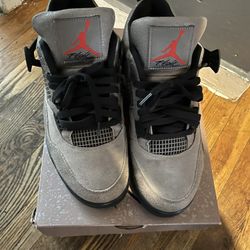 Jordan 4 Taupe hazes 