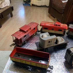 8 Tin Vintage Train Cars