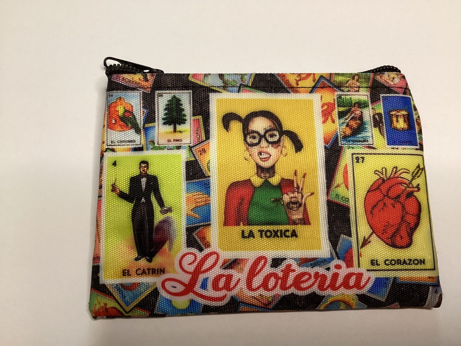 New La Loteria La Toxica Coin Purse With Zipper Closure