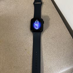 Apple Watch SE (2nd Gen)