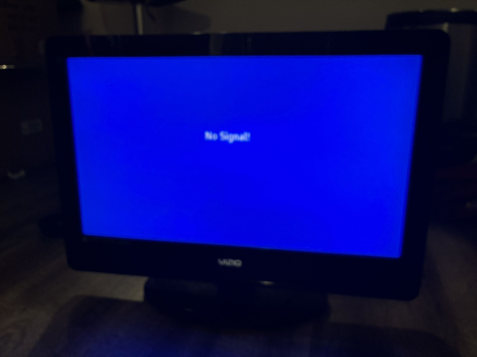 Vizio VA26LHDTV10T ( 26 Inch)