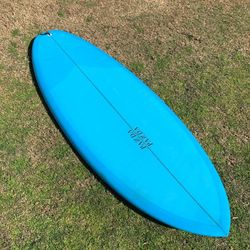 Panda Surfboard 5.6 31.2 Liter  Quad ! 