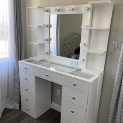 Vanity With Desk Glass Top Diamond Knobs And Light Bulbs