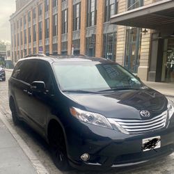 2013 Toyota Sienna