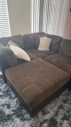 Sectional couch