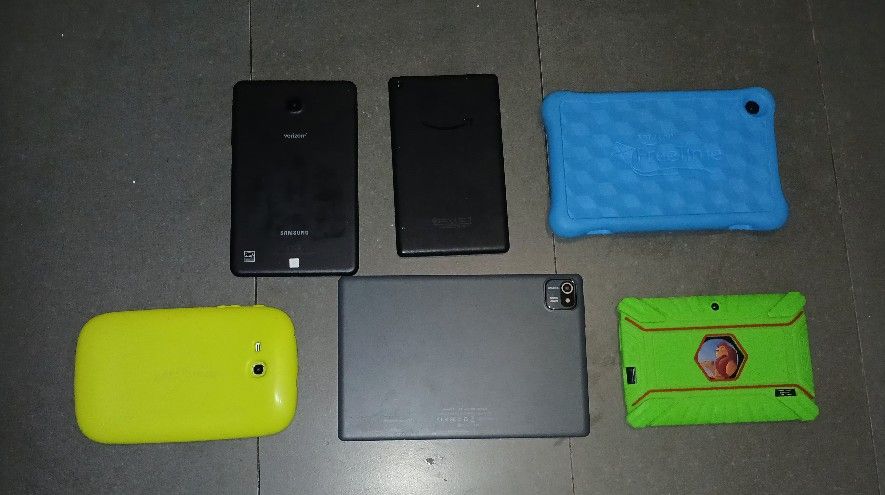 Mixed Brand Tablets for PARTS ONLY