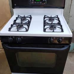 Gas stove
