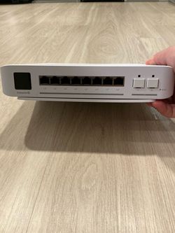 Ubiquiti UniFi Switch Enterprise 8 PoE (USW-Enterprise-8-PoE)