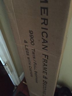 Bed frame twin/ full