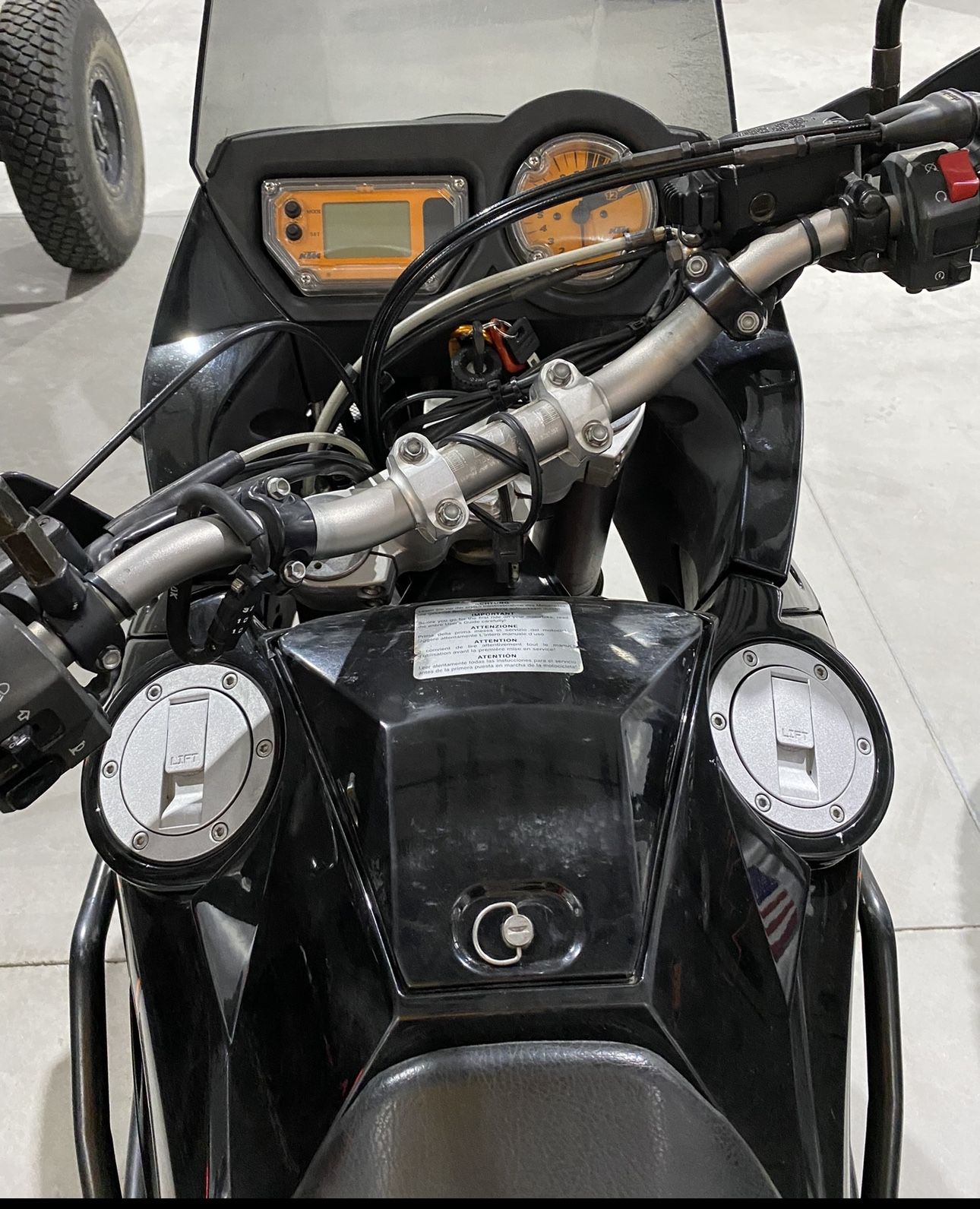 2004 ktm 950 adventure review