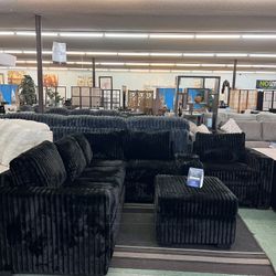 🚚Hot Deal🚚Brand New Sectional Couch With Cup Holder And Ottoman $999, Payment Available, Delivery Available 