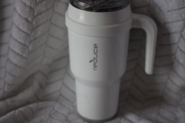 White Reduce Waterbottle 
