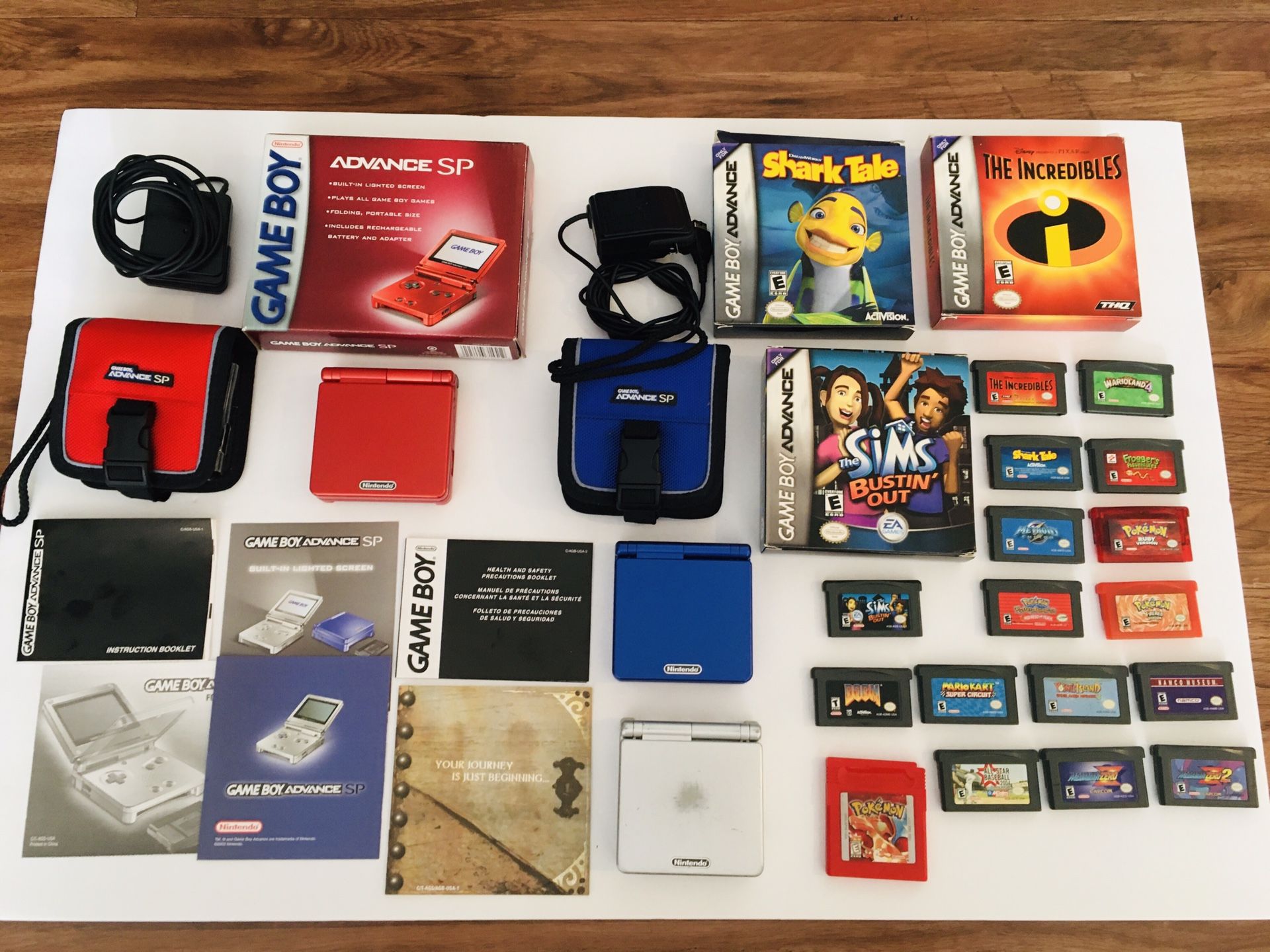Gameboy Advance SP consoles and games