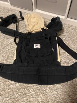 Ergobaby Baby Carrier
