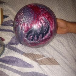 Motiv Infusion MVP Pearl Bowling Ball 