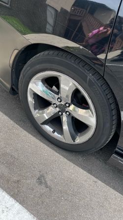 20in Dodge Charger stock rims