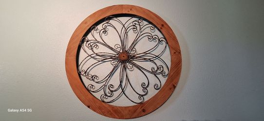 Large Round Rustic Wood & Metal Medallion Wall Decor