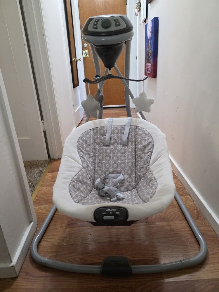 Graco Baby Swing