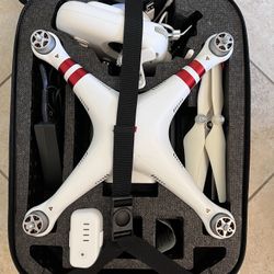 DJI Phantom 3 Drone