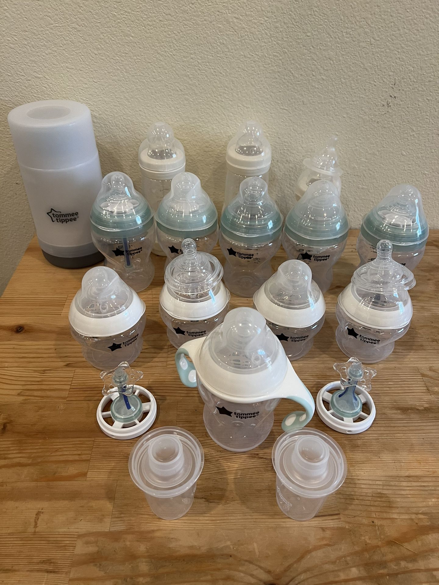 NEW! Tommie Tippee Bottle Kit Collection With Two Bottle Warmers