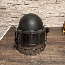 Super Seer Tactical Riot Helmet with "Full-Flip" Face Shield - Size Large- Black